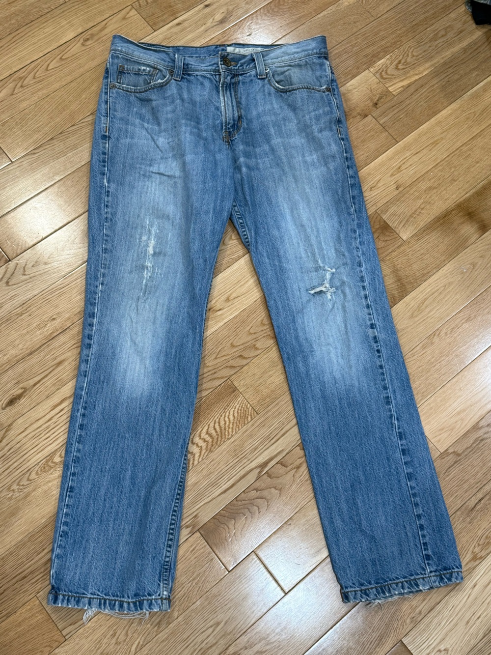 DKNY Men Slim Straight Jeans Light Blue Distressed
